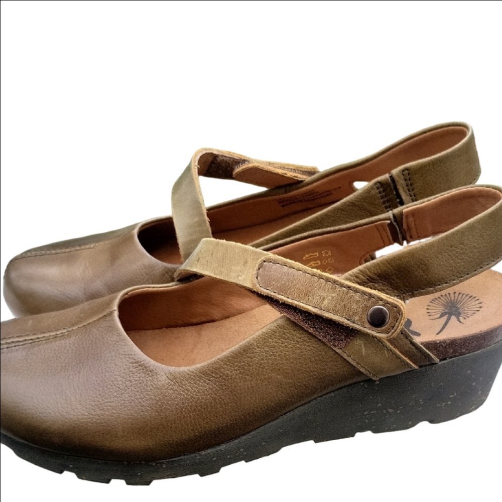 Brown Leather Women's Shoes - Picture 5 of 15